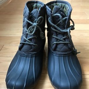 Sperry duck boots